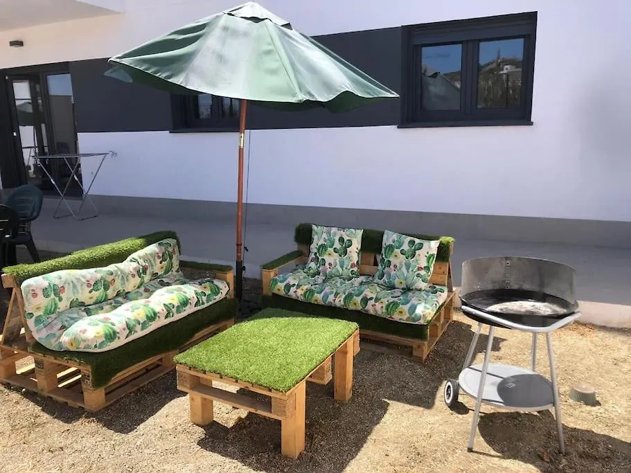 Διαμέρισμα Bajo Con Jardin En Primera Linea De Playa Μάλαγα